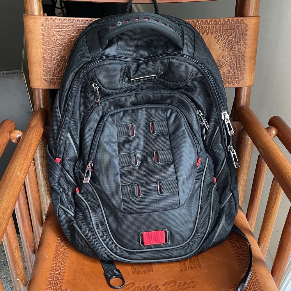 Backpack - Picture 2 of 3